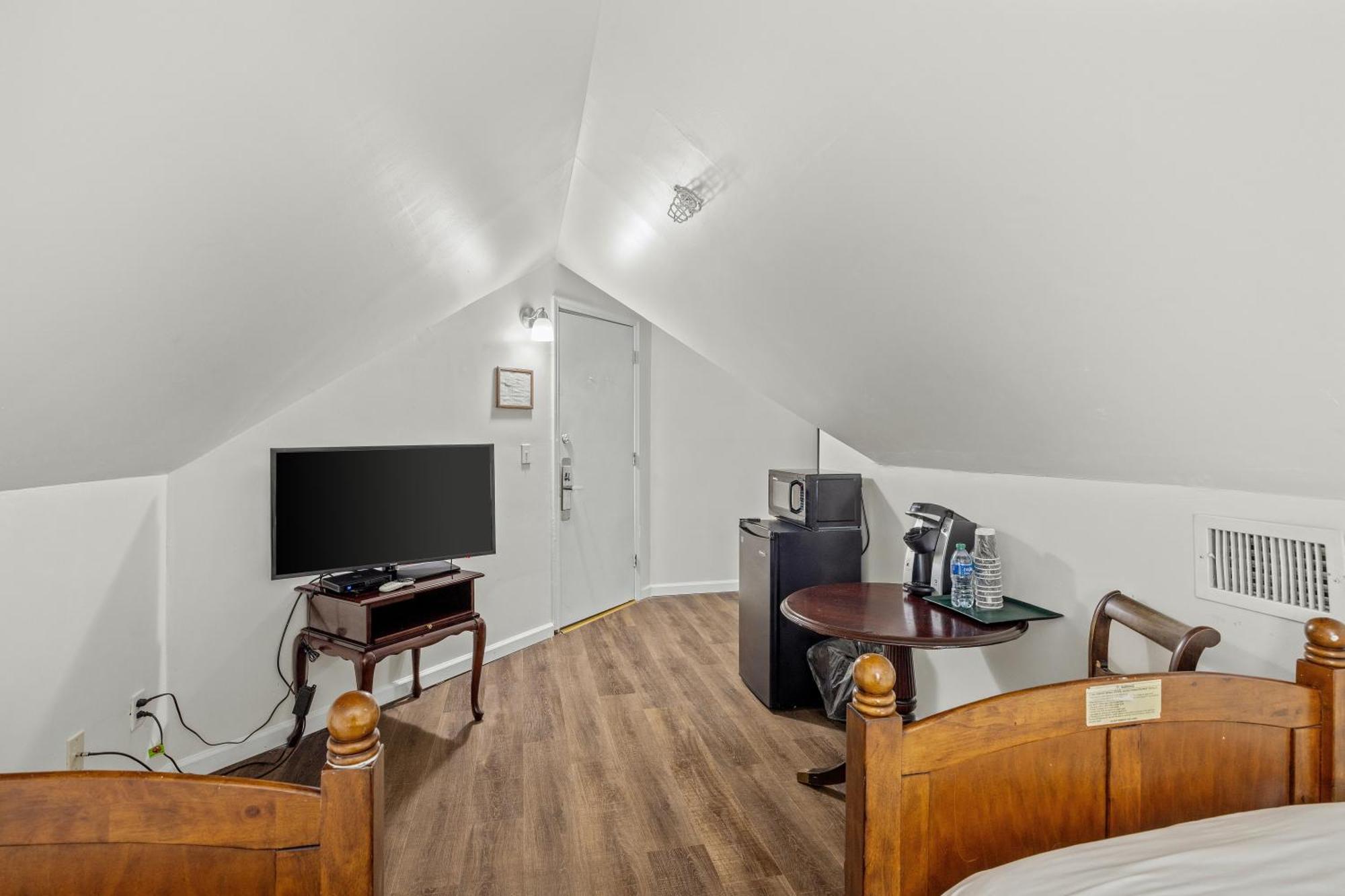 Coombs Inn & Suites Апалачикола Экстерьер фото