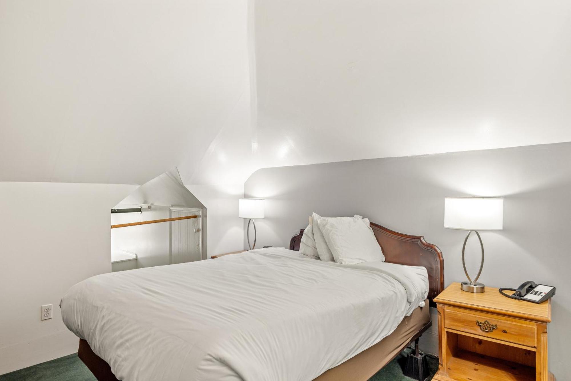 Coombs Inn & Suites Апалачикола Экстерьер фото